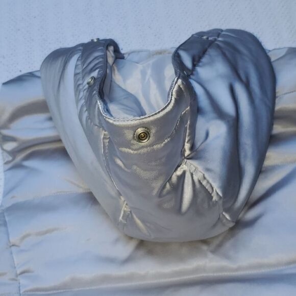 Liz Claiborne Winter Garden Silver Sz. L Zippered Vest Hoodie - Picture 10 of 10